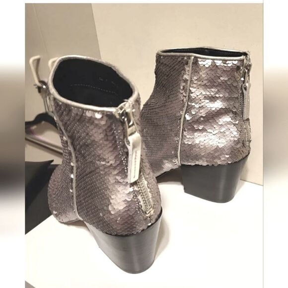 NWT Dolce Vita "Coltyn" Silver/Chrome Sequin Encrusted Ankle Boots Sz.7 Ret $150 - Picture 4 of 9